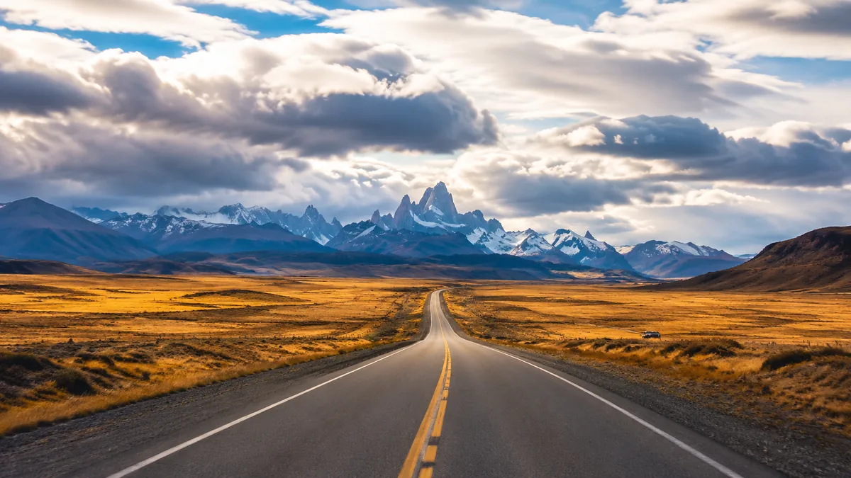 Punta Arenas: Tour de Día Completo a Torres del Paine